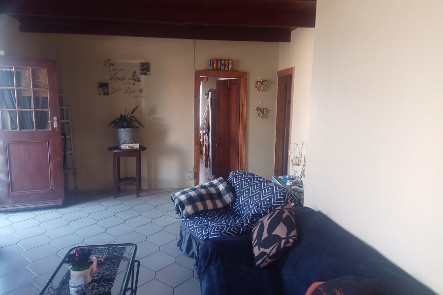 2 Bedroom Property for Sale in Gansbaai Central Western Cape